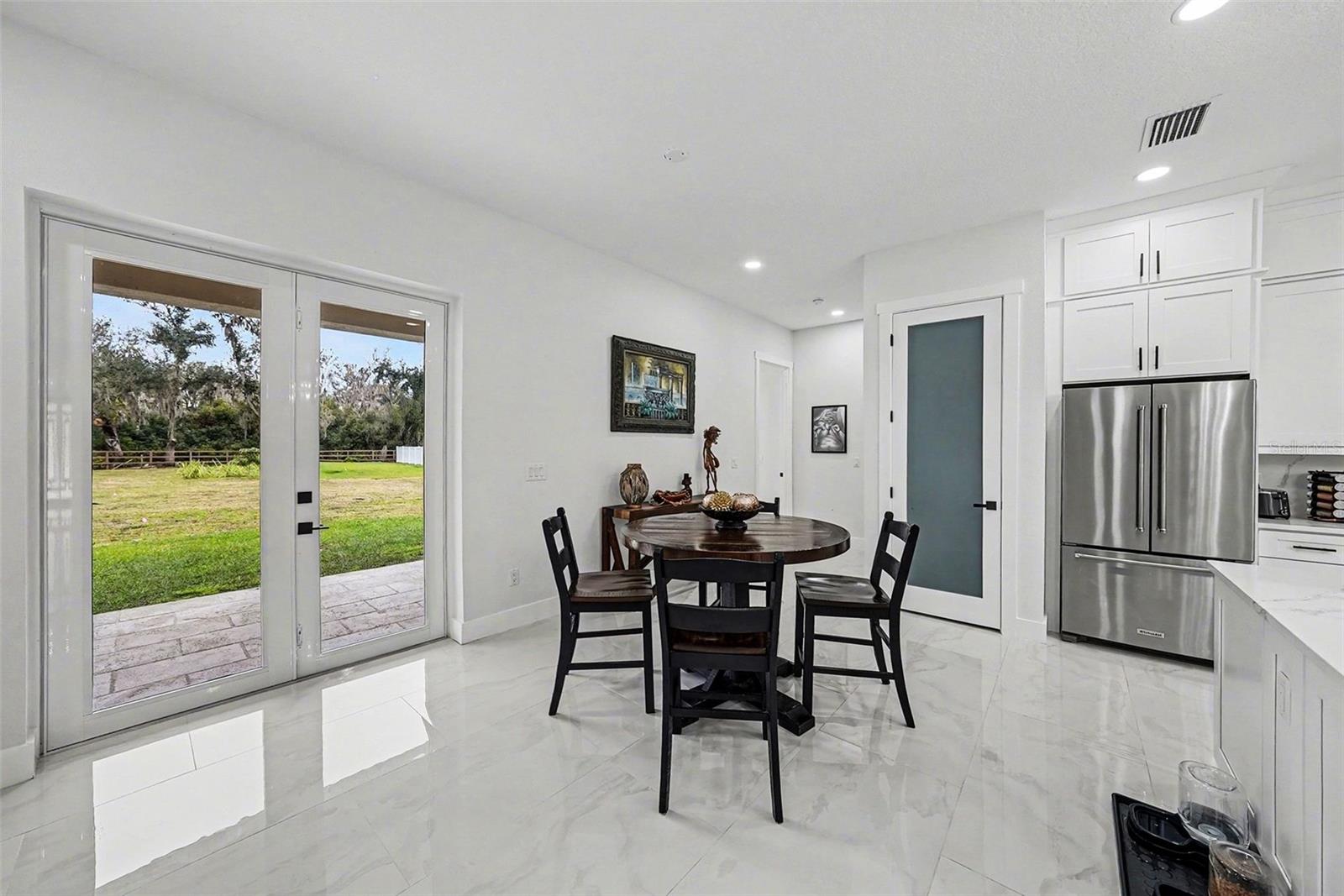 Image 25 of 49 For 14060 Sydney Road