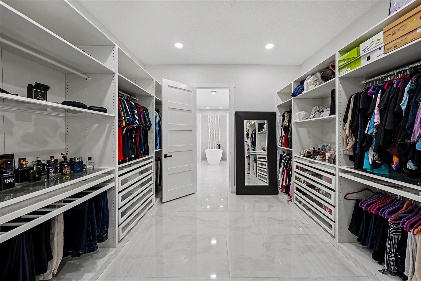 Image 28 of 49 For 14060 Sydney Road