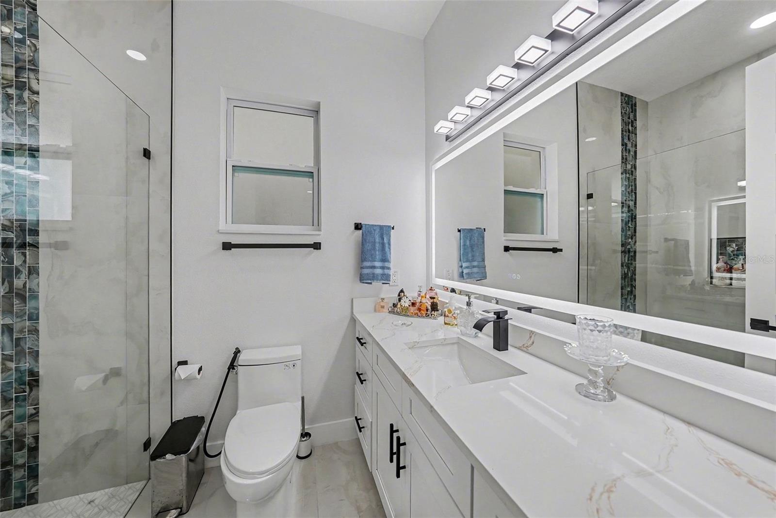 Image 32 of 49 For 14060 Sydney Road