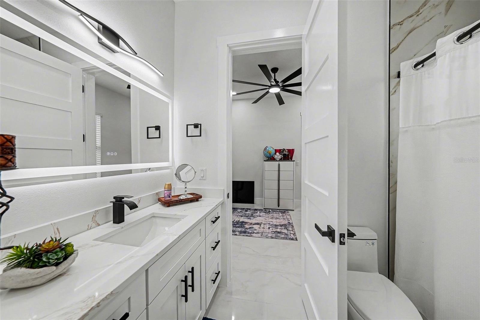 Image 35 of 49 For 14060 Sydney Road