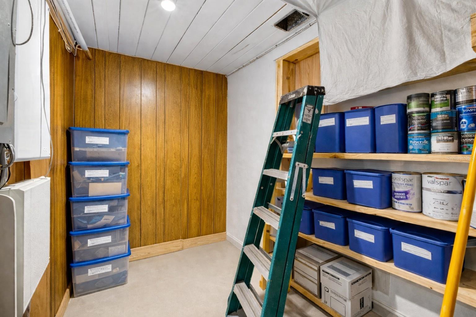 Image 21 of 32 For 12574 Indian Rocks Road