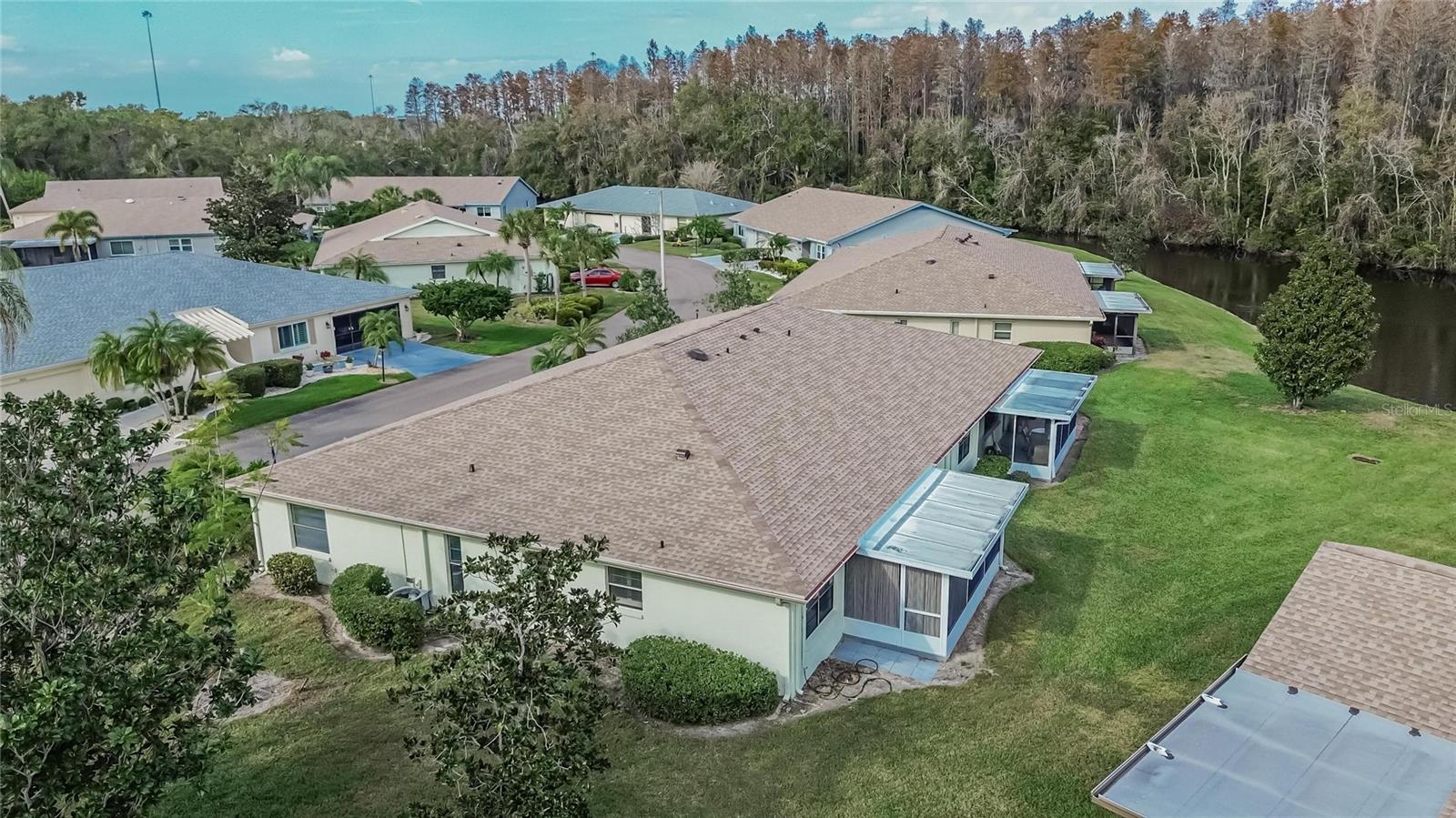 Image 52 of 53 For 2001 Hartlebury Way 432