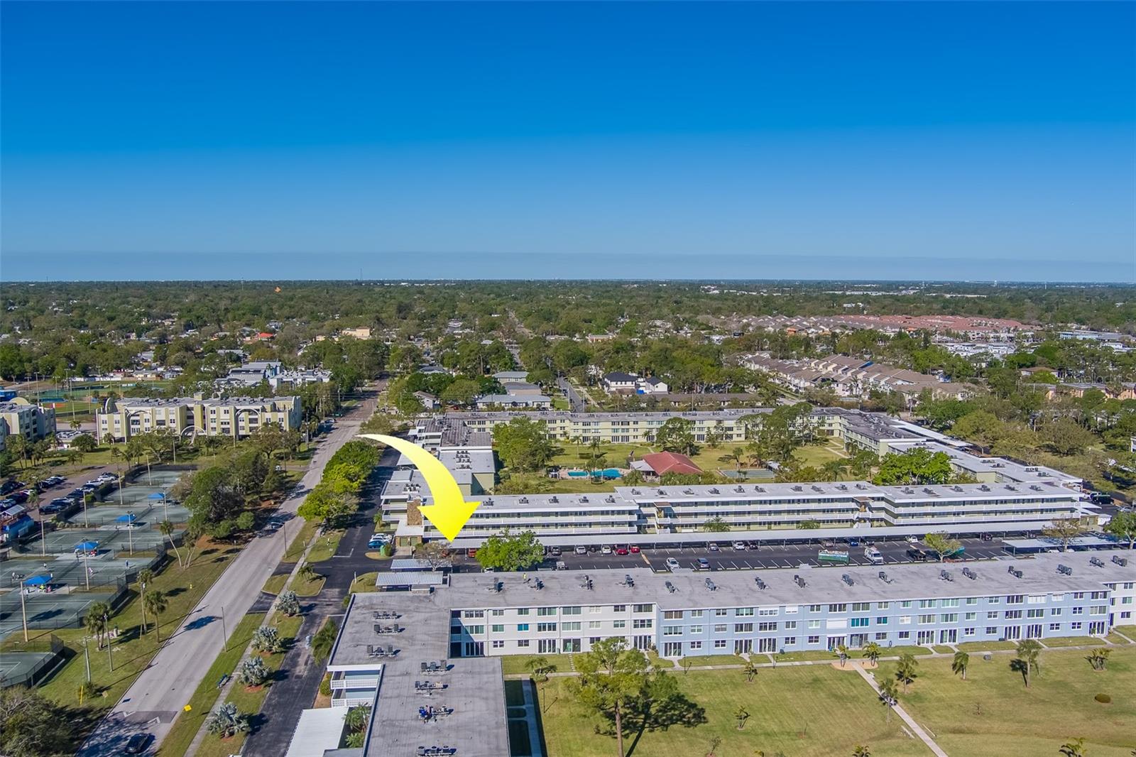 Image 37 of 42 For 4710 Bay Street Ne 109