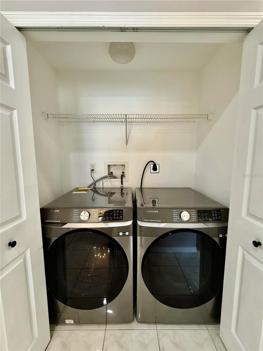 Image 26 of 33 For 11020 Blaine Top Place