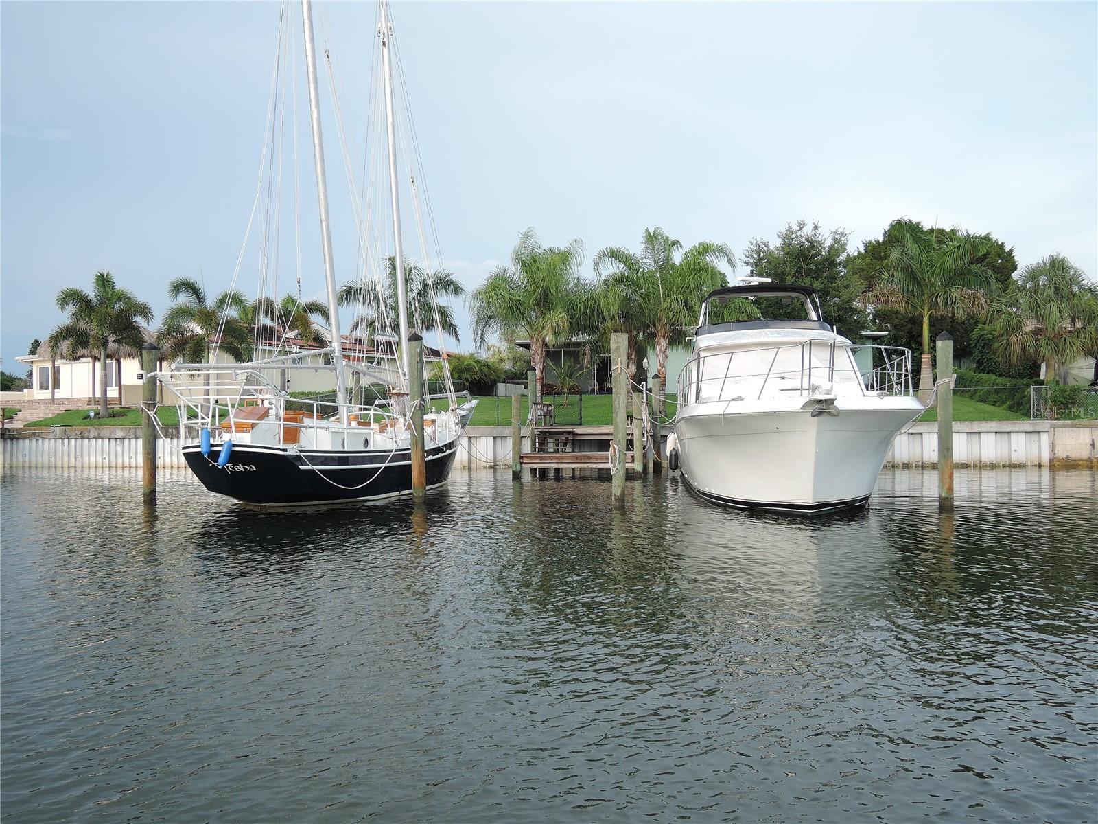 Image 3 of 25 For 4331 44th Street S