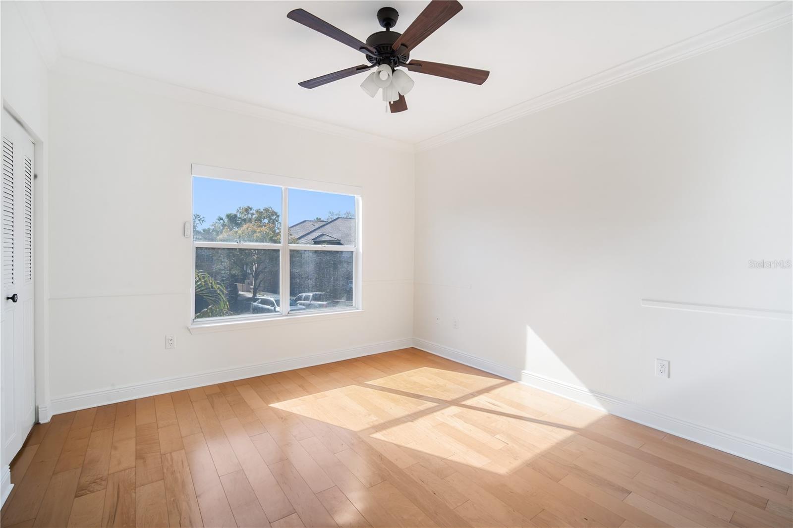 Image 15 of 26 For 624 Arbor Lake Lane 624