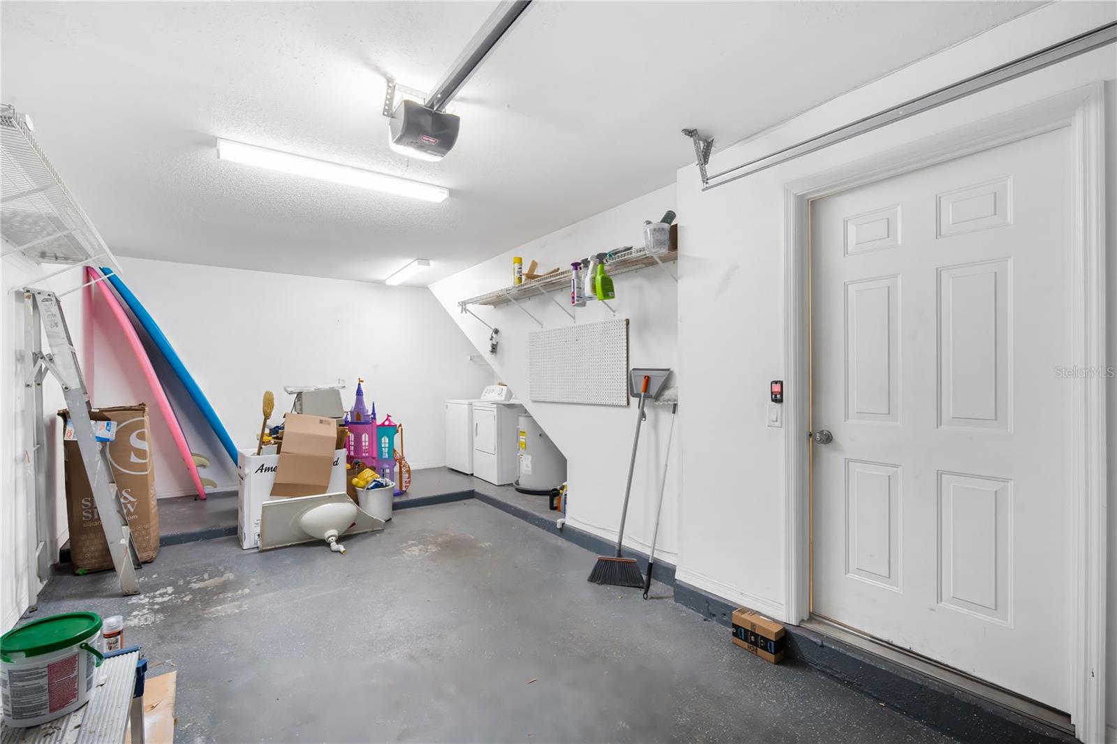 Image 18 of 26 For 624 Arbor Lake Lane 624