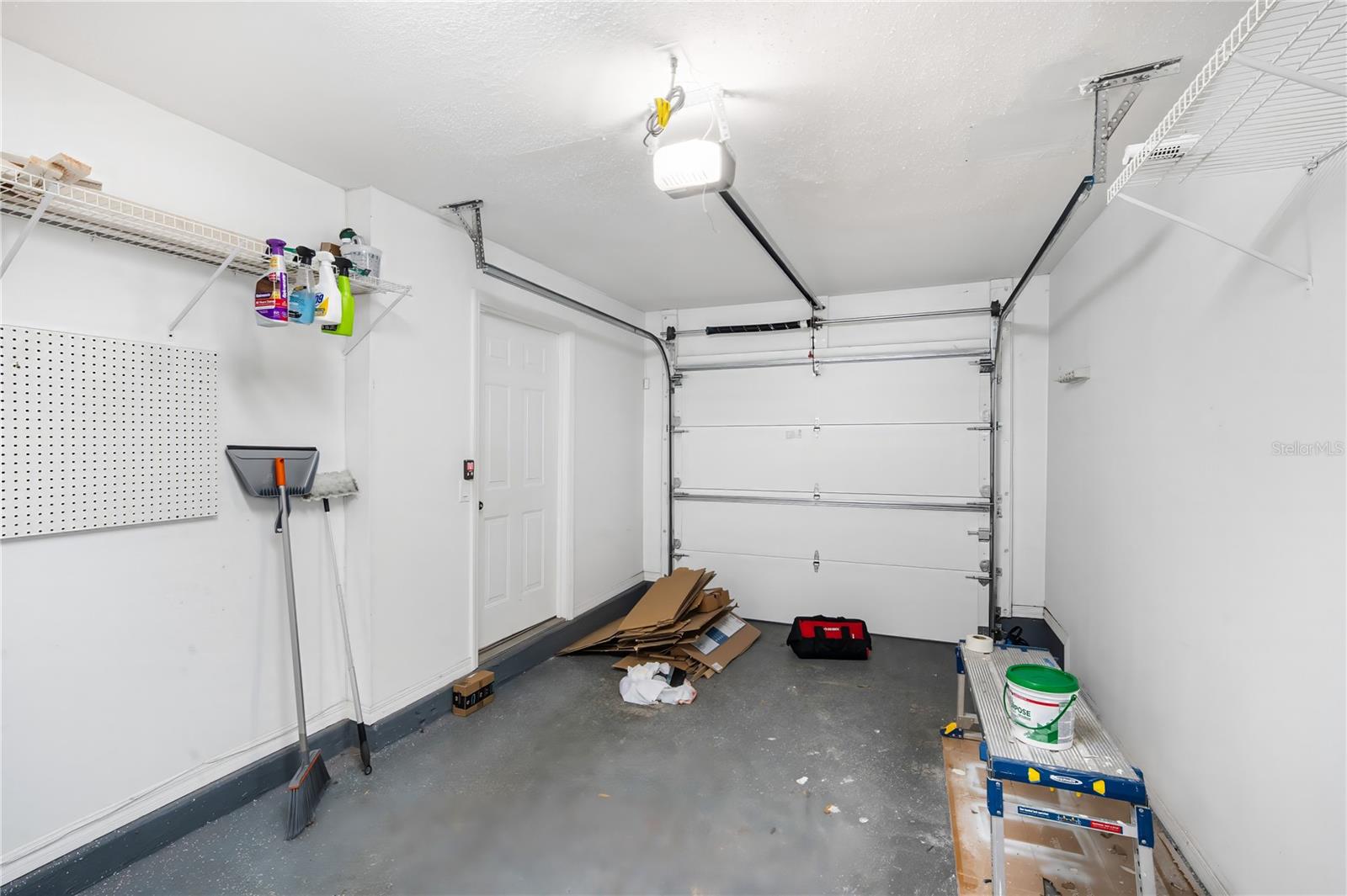 Image 19 of 26 For 624 Arbor Lake Lane 624