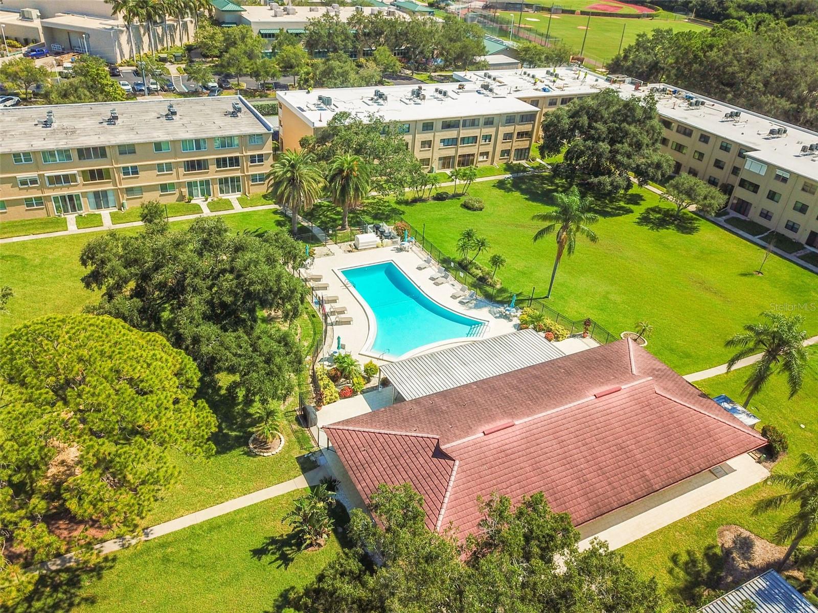 Image 45 of 51 For 4885 1st Street Ne 203