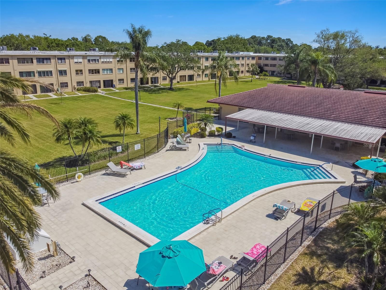 Image 46 of 51 For 4885 1st Street Ne 203