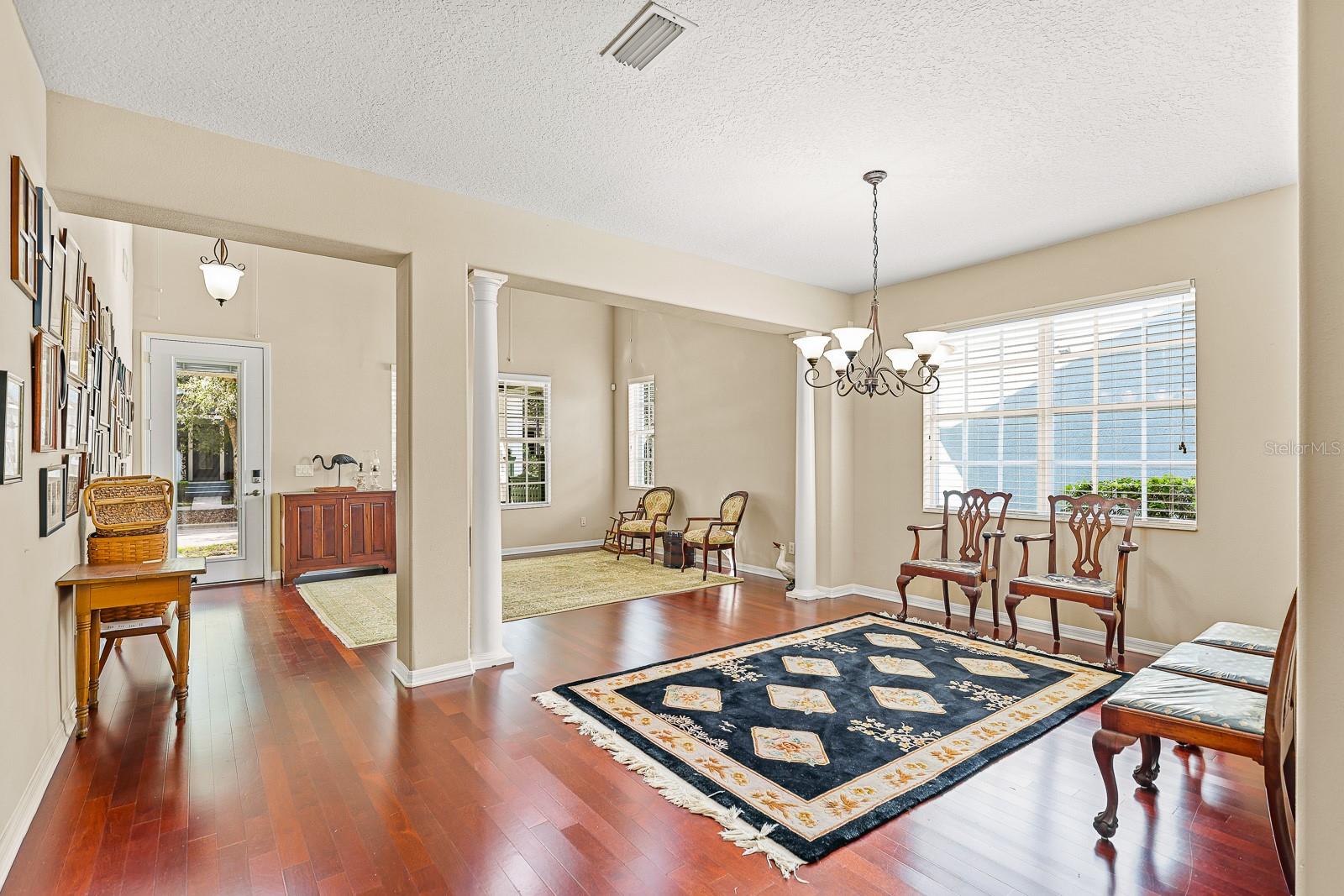 Image 12 of 54 For 5922 Palmettoside Street