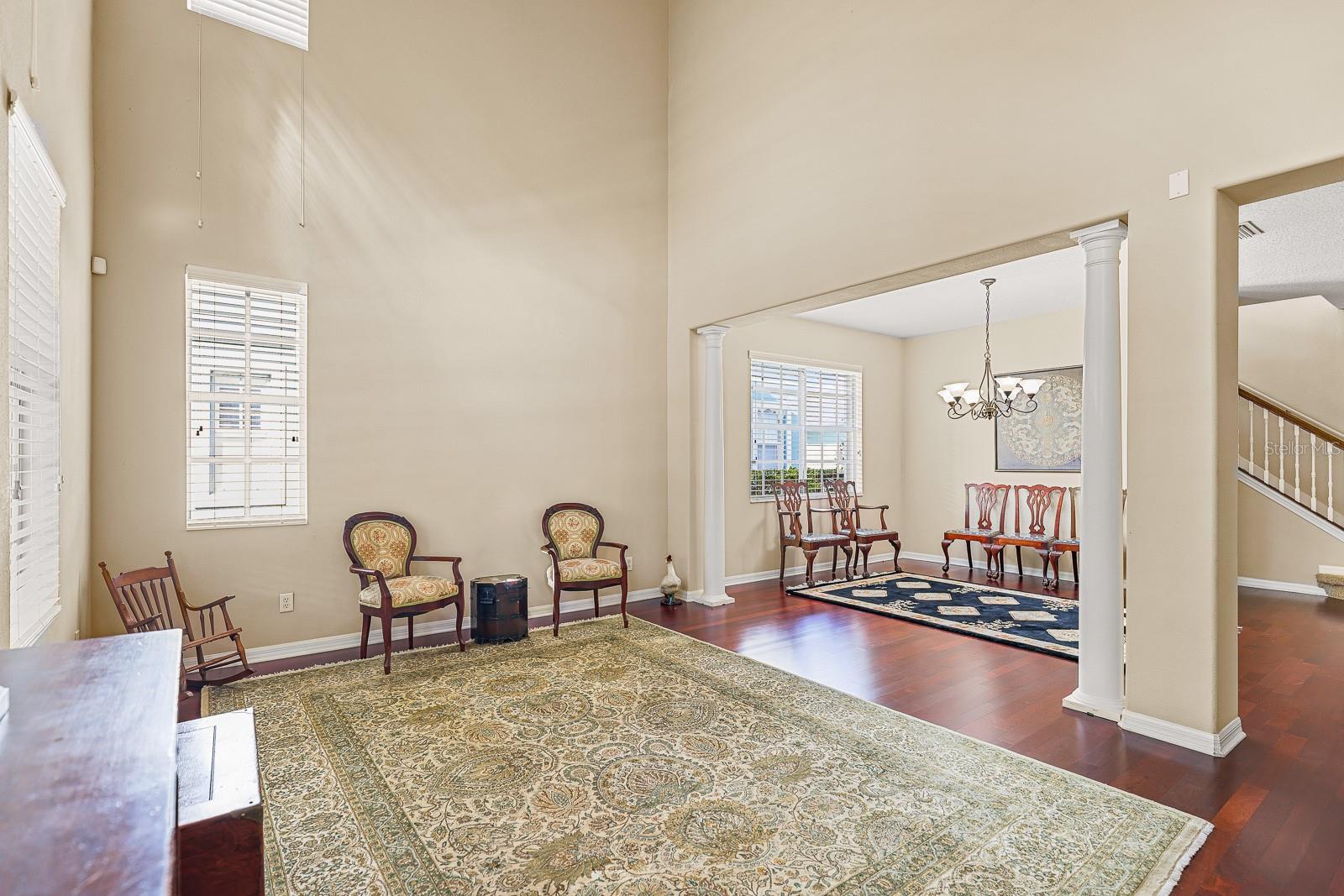 Image 8 of 54 For 5922 Palmettoside Street