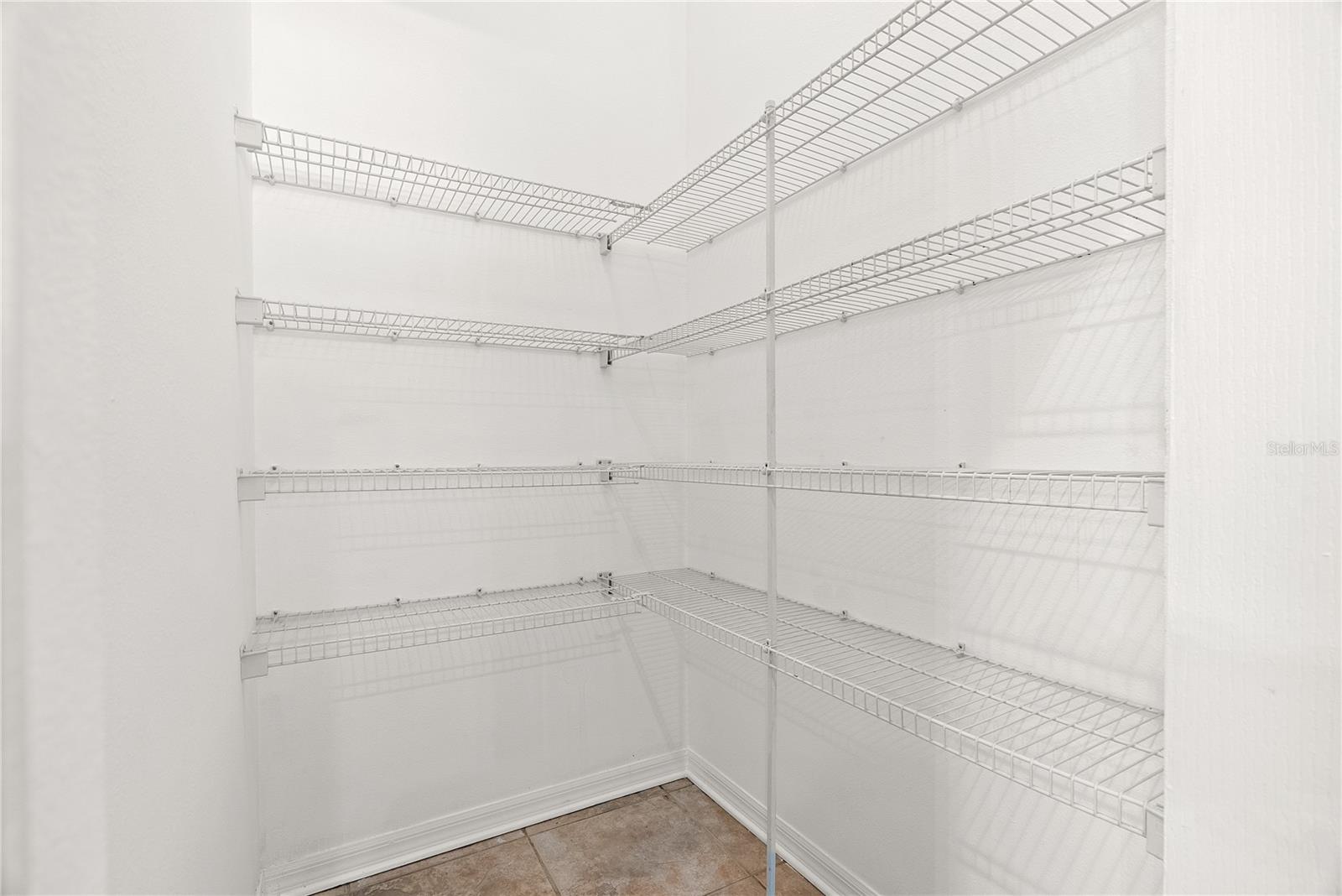 Image 15 of 47 For 4830 Sky Blue Drive