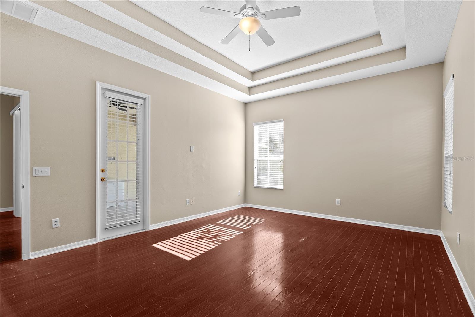 Image 20 of 47 For 4830 Sky Blue Drive