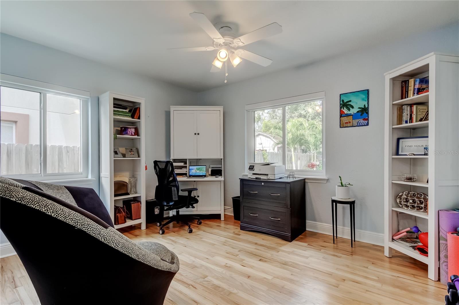 Image 30 of 71 For 1511 46th Avenue N