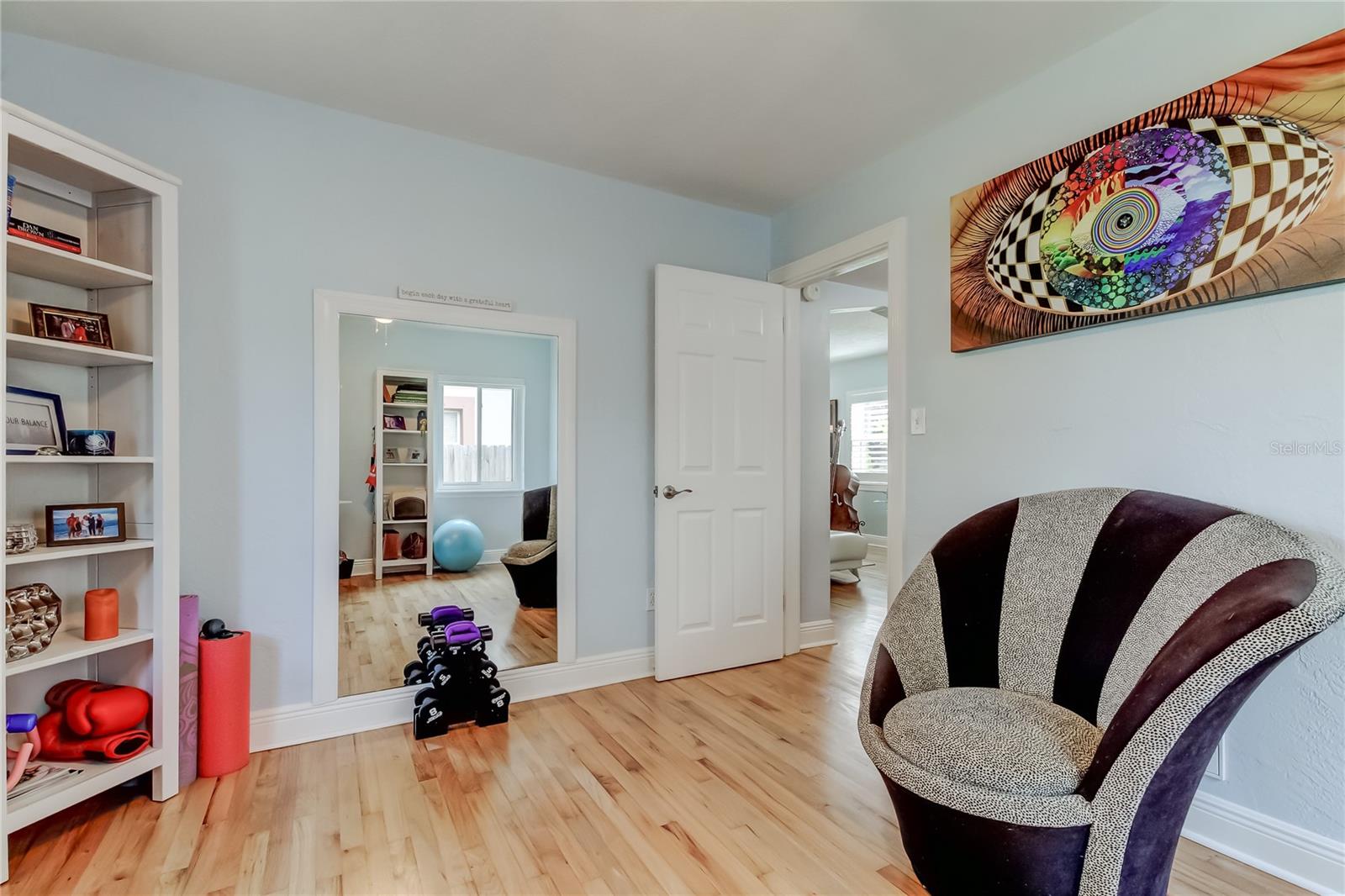 Image 33 of 71 For 1511 46th Avenue N