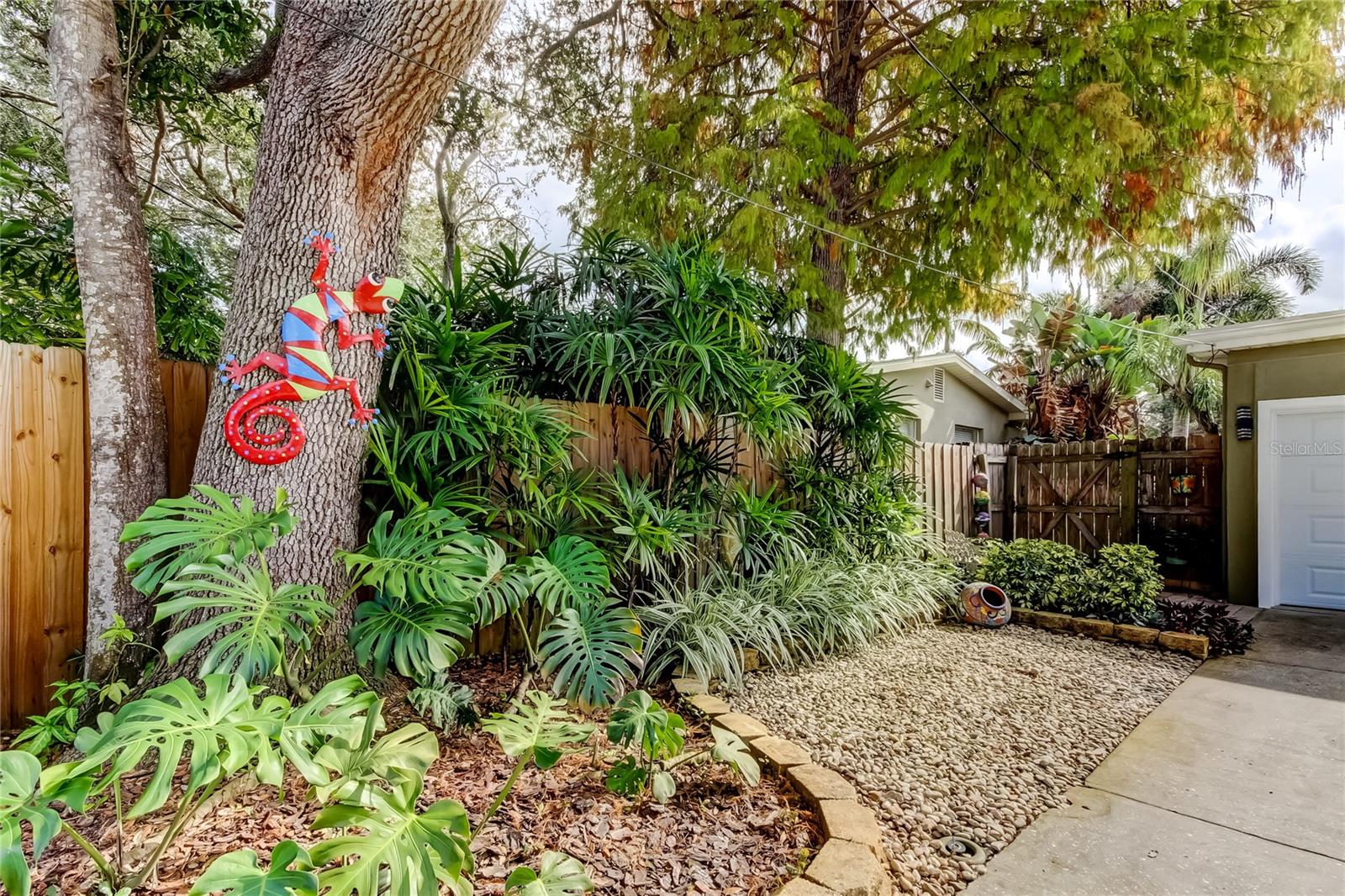 Image 49 of 71 For 1511 46th Avenue N