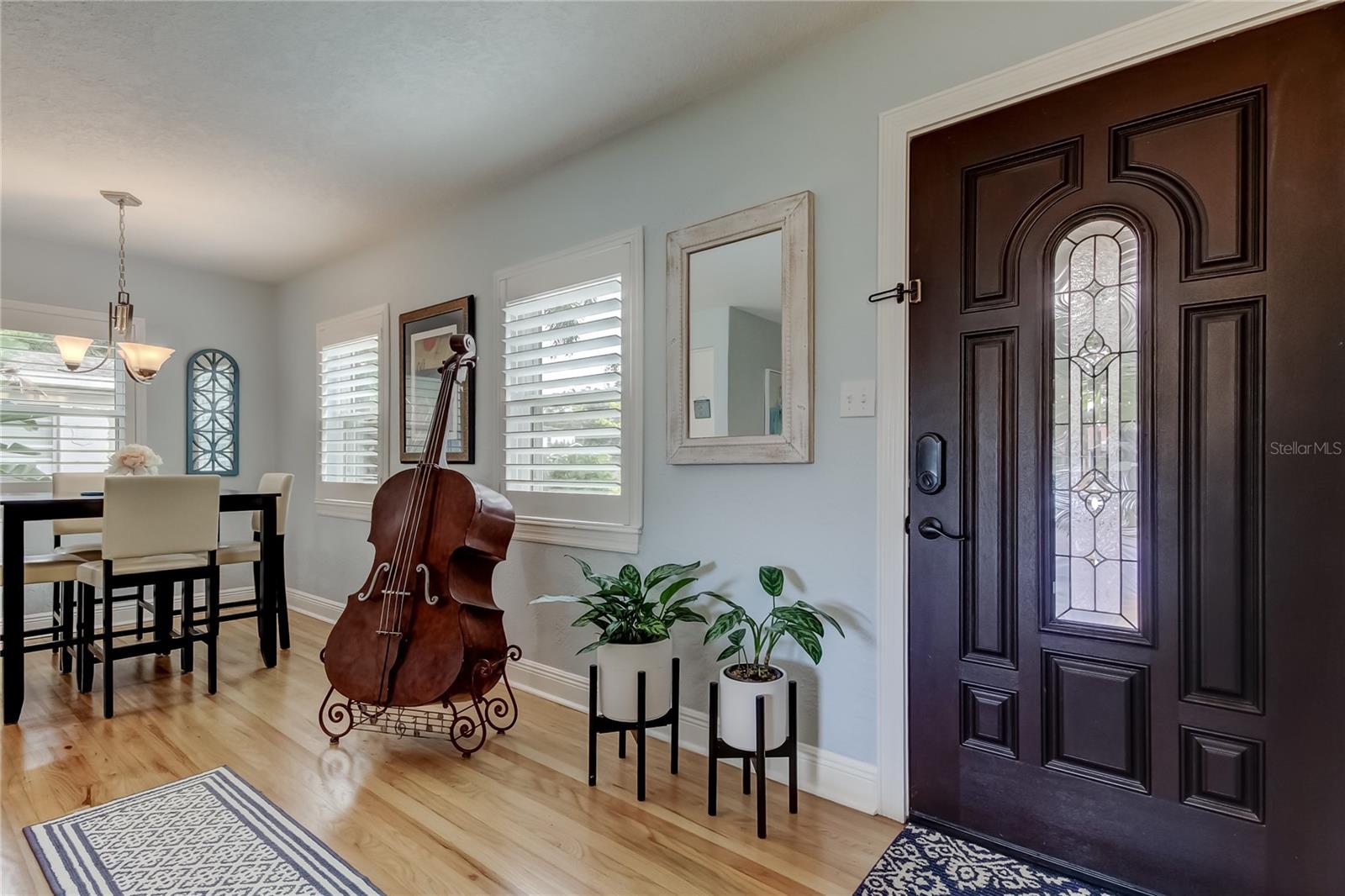 Image 6 of 71 For 1511 46th Avenue N