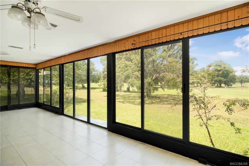 Image 23 of 44 For 8831 Sandpiper Drive