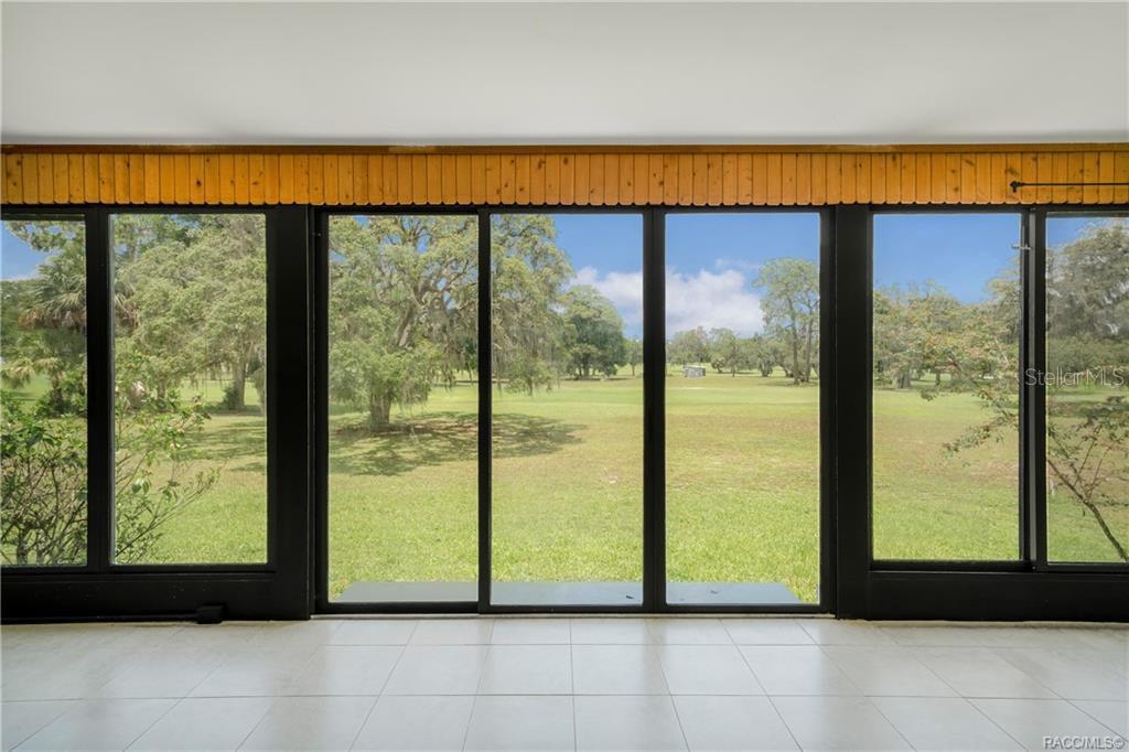 Image 6 of 44 For 8831 Sandpiper Drive