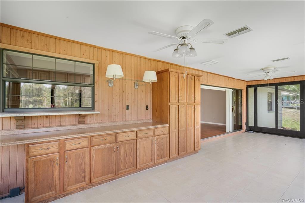 Image 7 of 44 For 8831 Sandpiper Drive