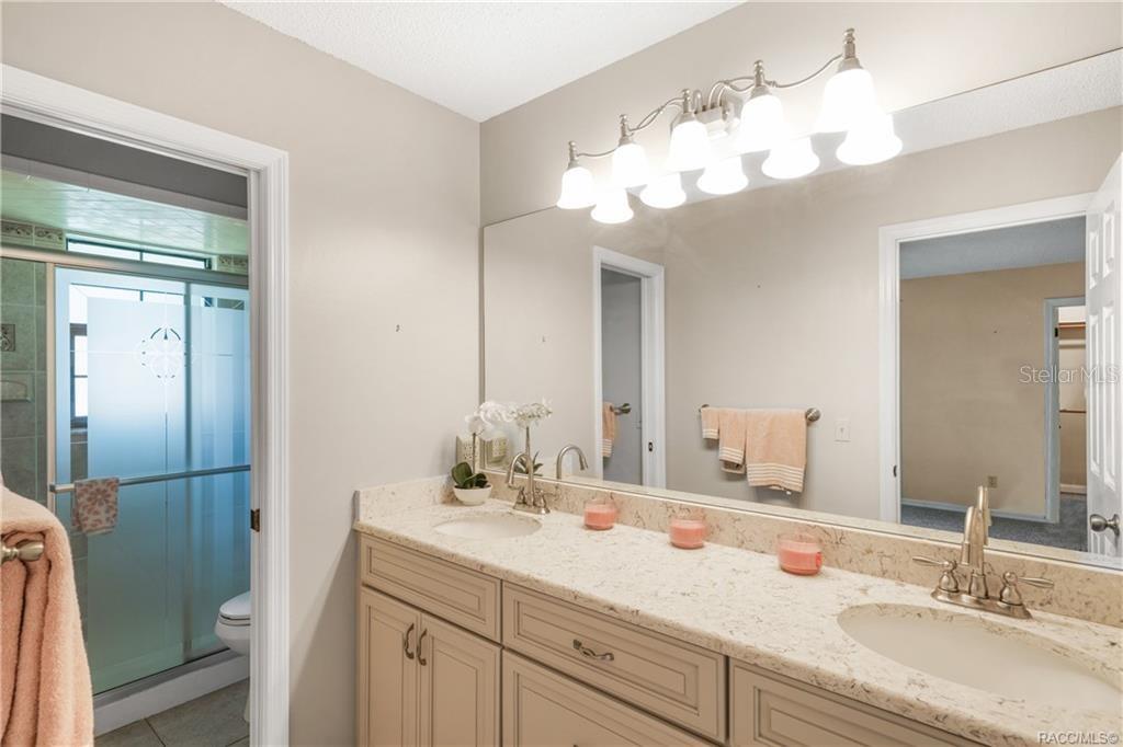 Image 9 of 44 For 8831 Sandpiper Drive