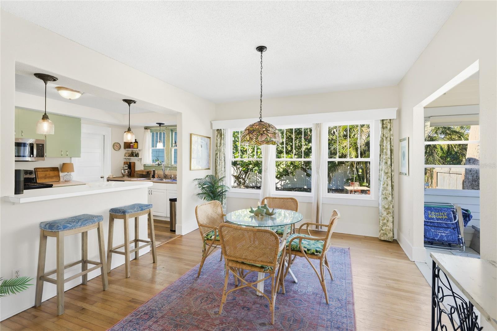 Image 10 of 30 For 2317 7th Avenue W