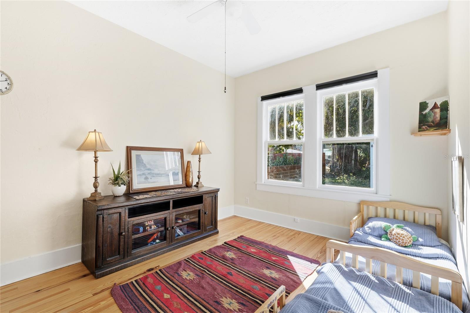 Image 21 of 30 For 2317 7th Avenue W