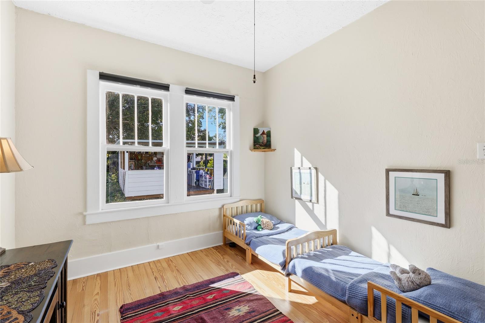 Image 22 of 30 For 2317 7th Avenue W