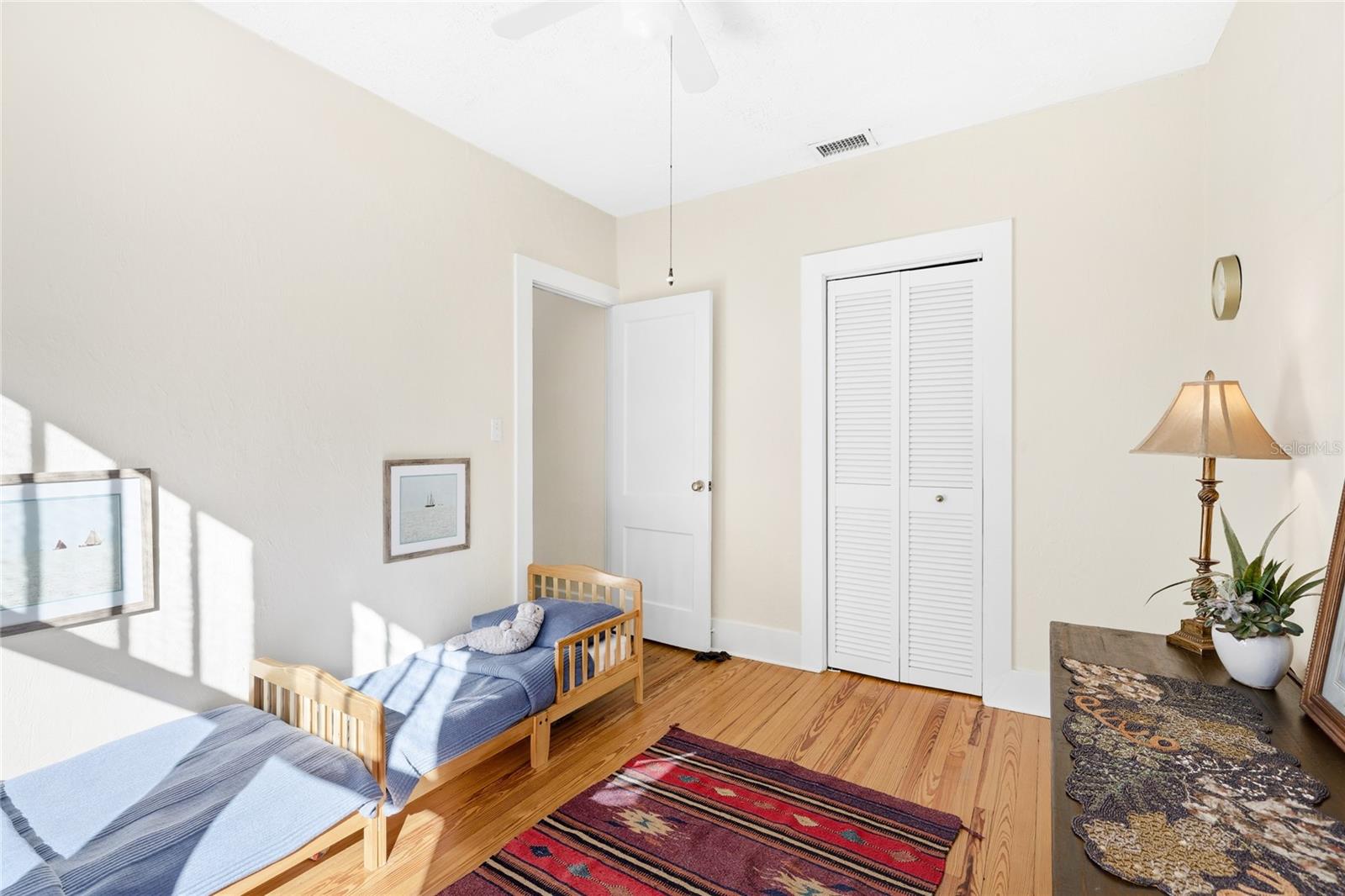 Image 23 of 30 For 2317 7th Avenue W