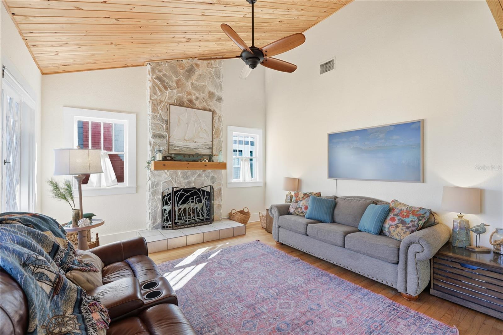 Image 4 of 30 For 2317 7th Avenue W