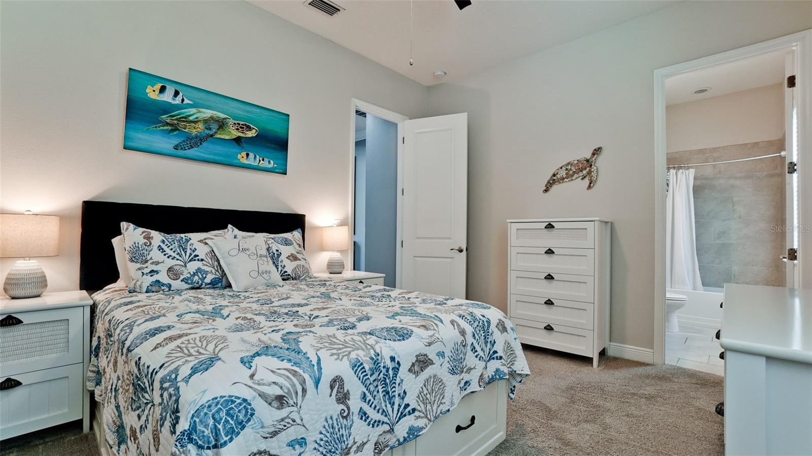 Image 36 of 50 For 16612 5th Avenue E