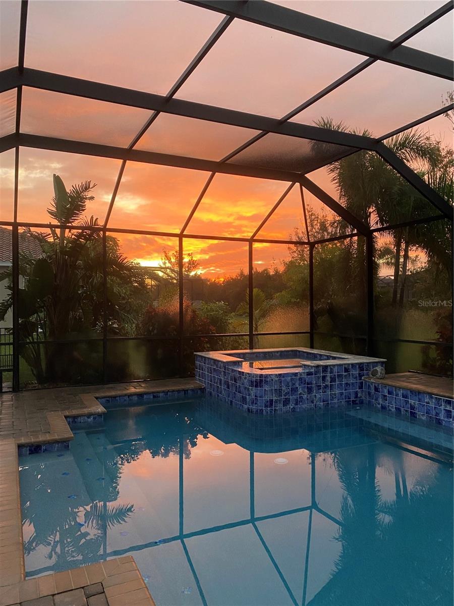 Image 6 of 50 For 16612 5th Avenue E