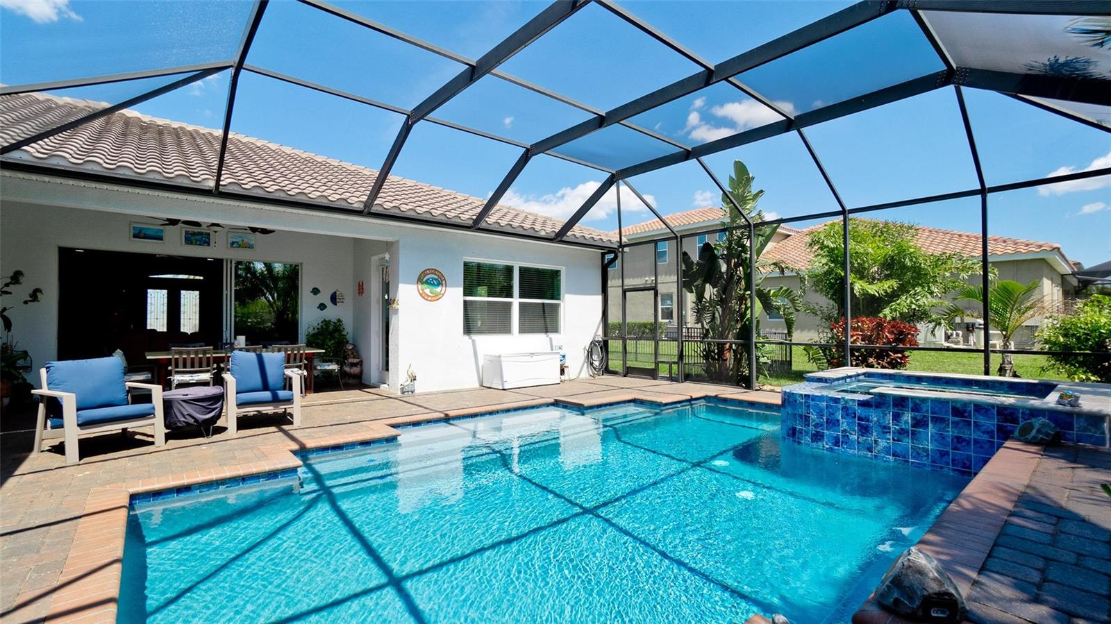 Image 8 of 50 For 16612 5th Avenue E