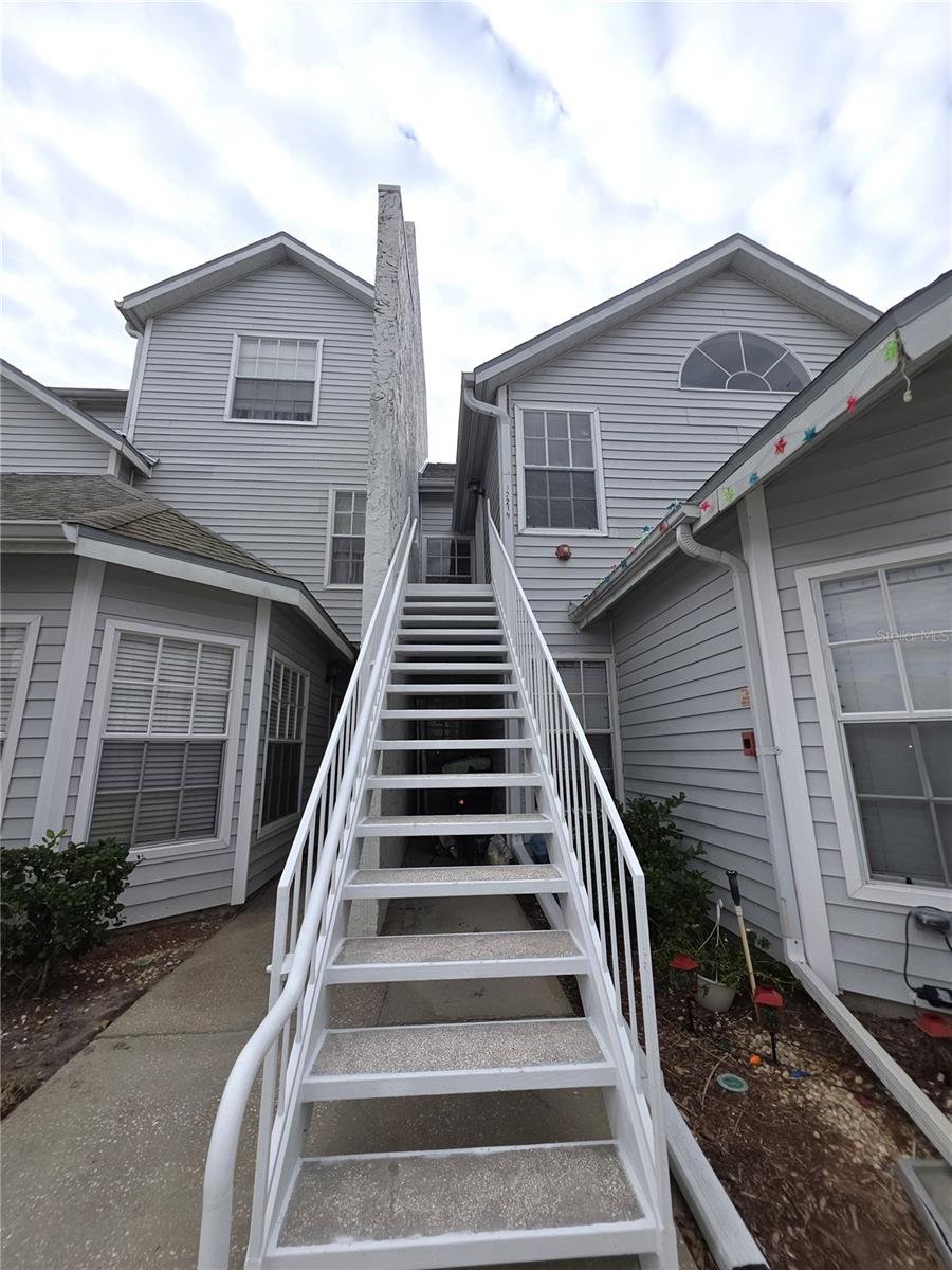 Details for 12219 Armenia Gables Circle 12219, TAMPA, FL 33612