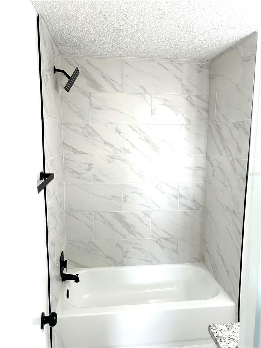 Image 13 of 17 For 12219 Armenia Gables Circle 12219