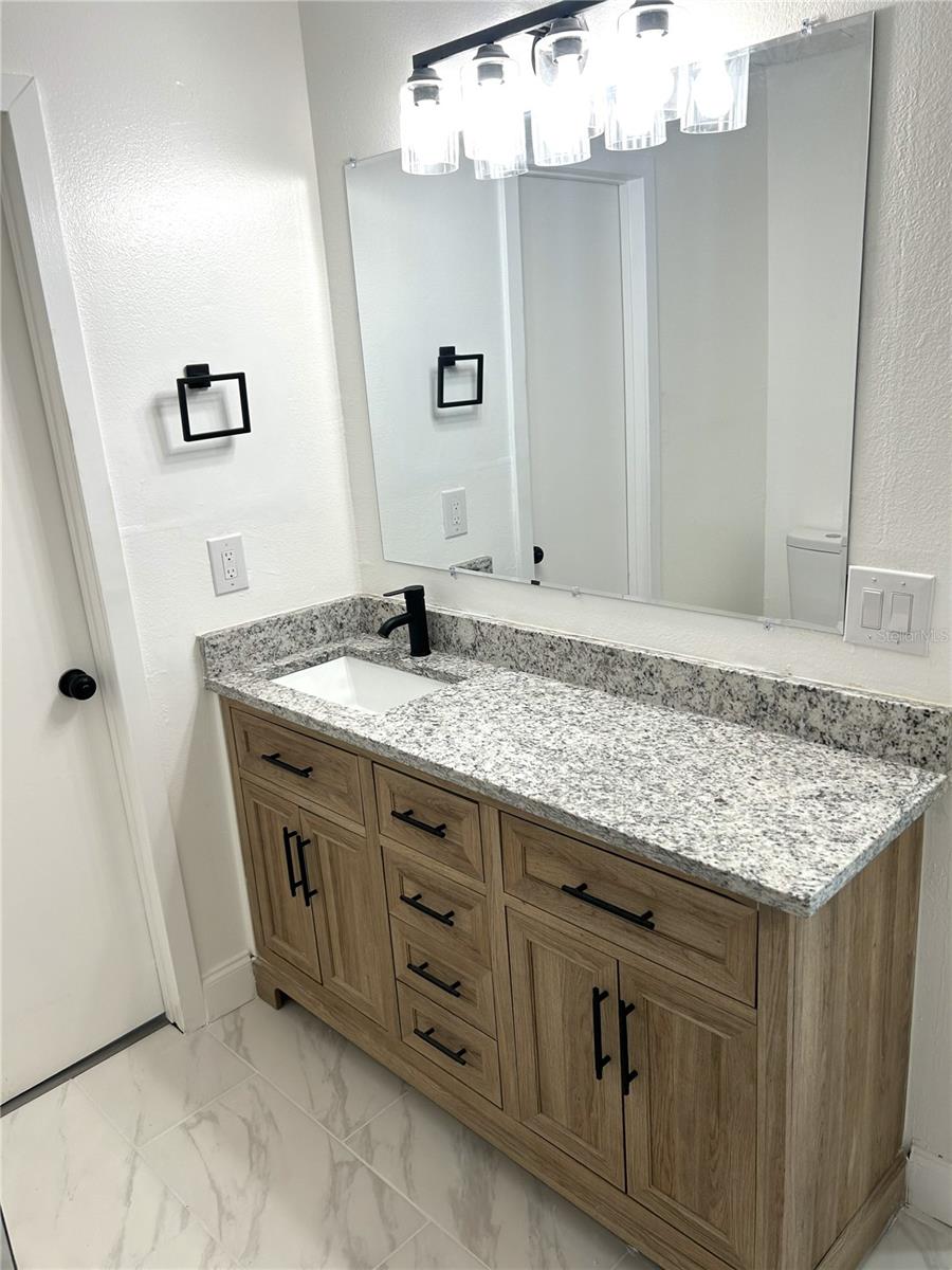 Image 15 of 17 For 12219 Armenia Gables Circle 12219