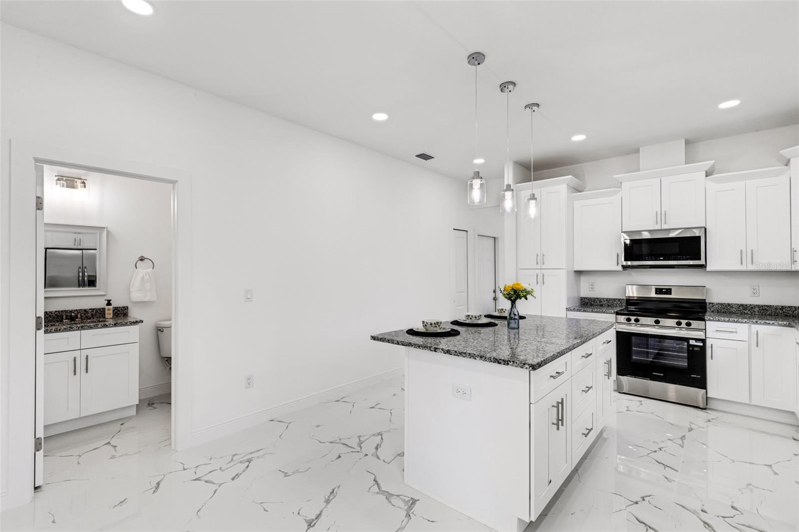 Image 11 of 57 For 808 Lowry Lane