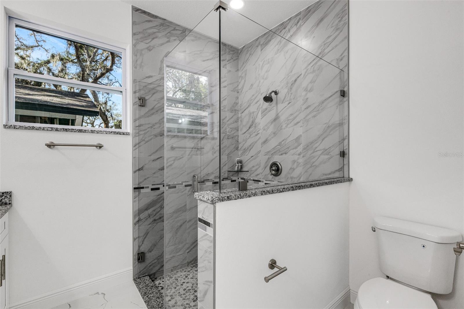 Image 32 of 57 For 808 Lowry Lane