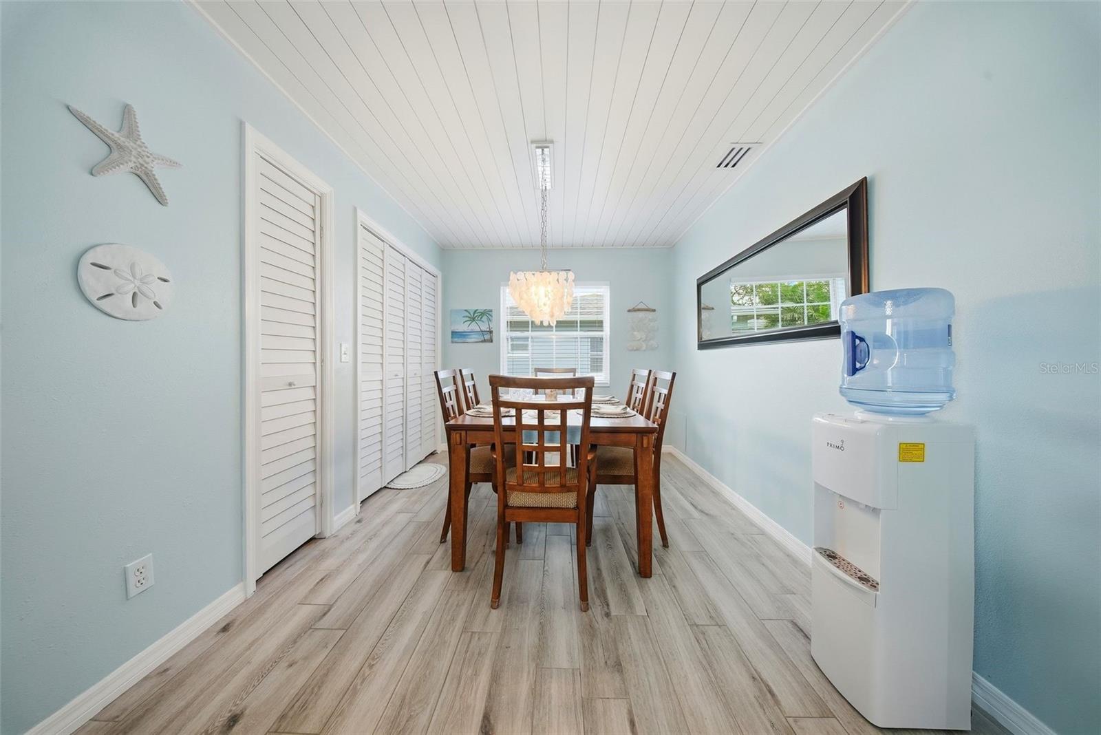 Image 17 of 45 For 4131 102nd Place N