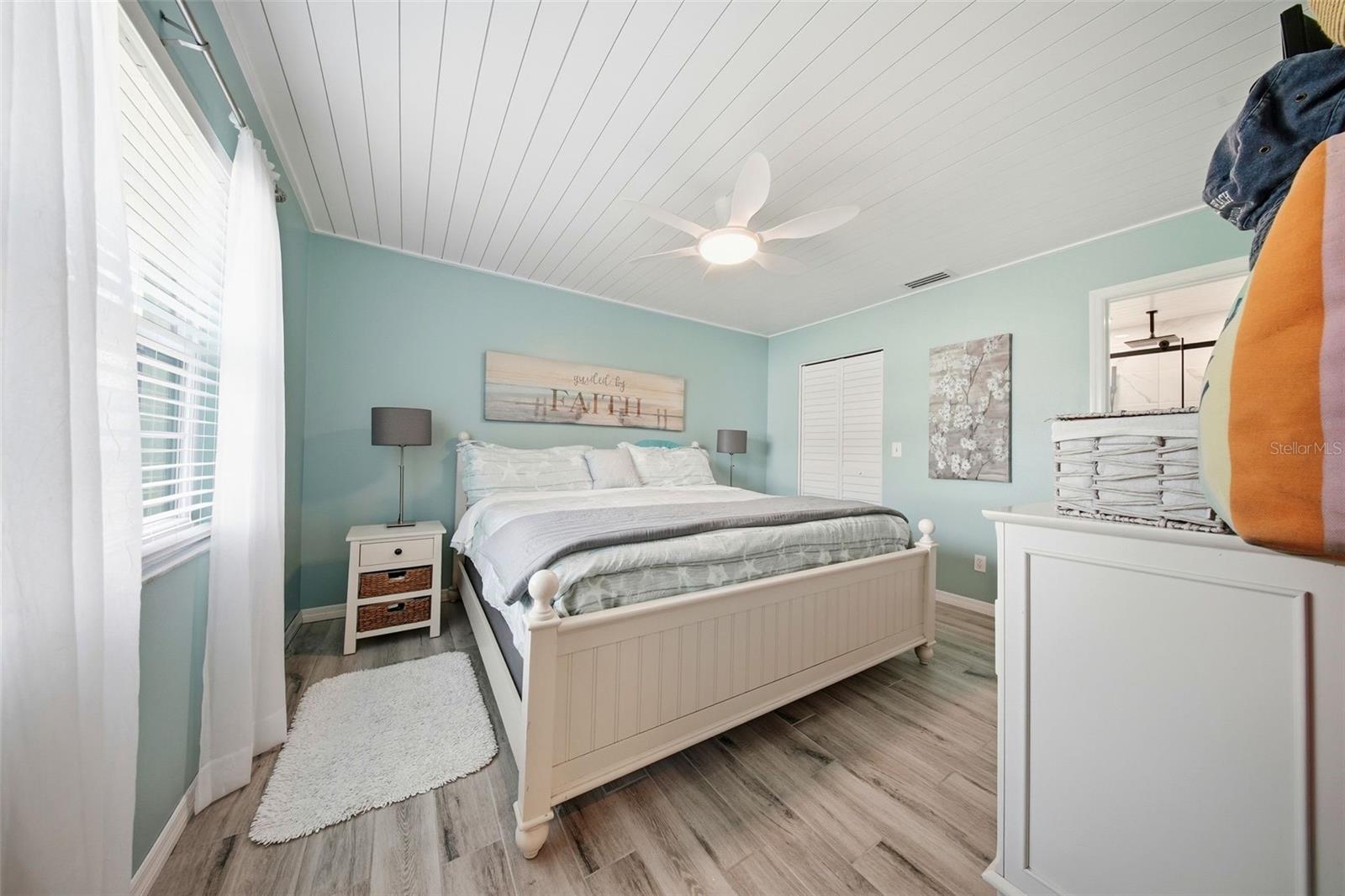 Image 21 of 45 For 4131 102nd Place N