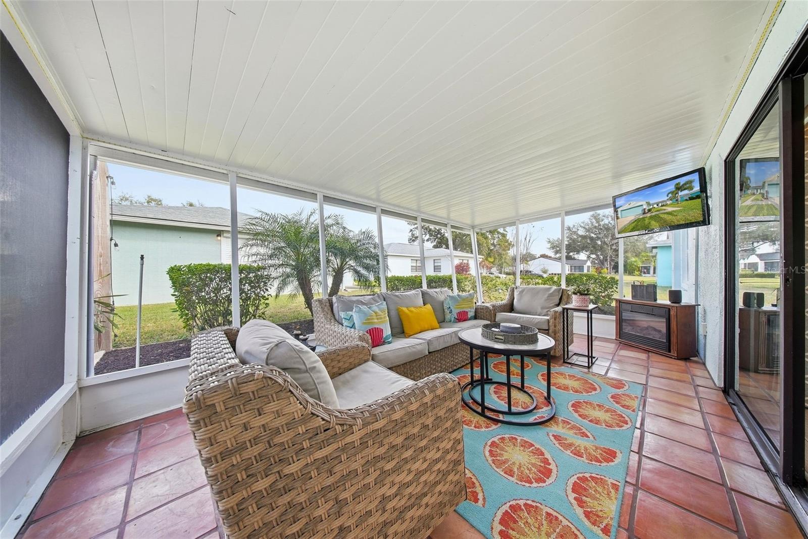 Image 34 of 45 For 4131 102nd Place N