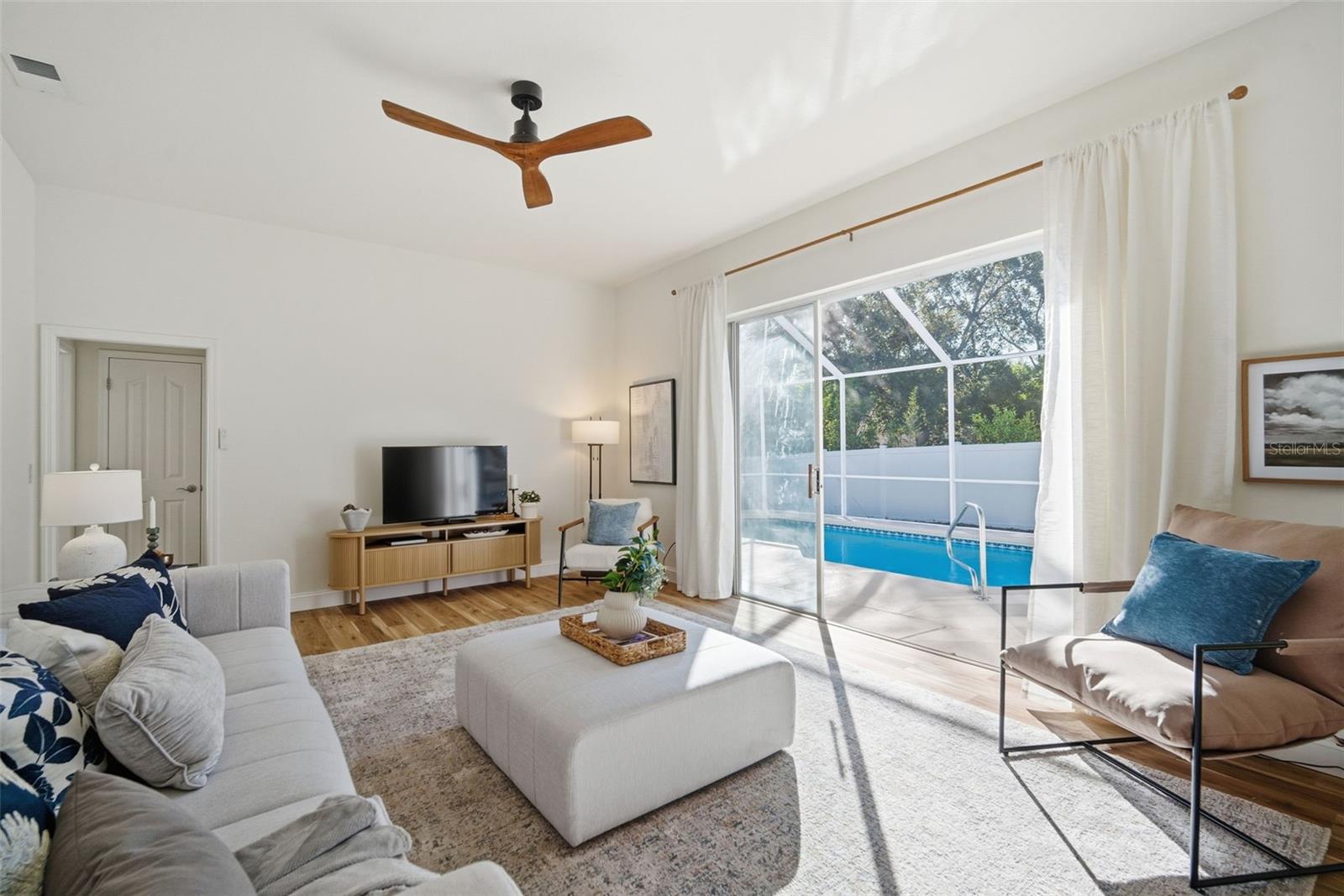 Image 12 of 38 For 4406 River Overlook Drive