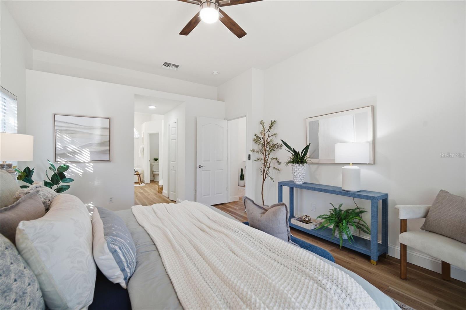 Image 19 of 38 For 4406 River Overlook Drive