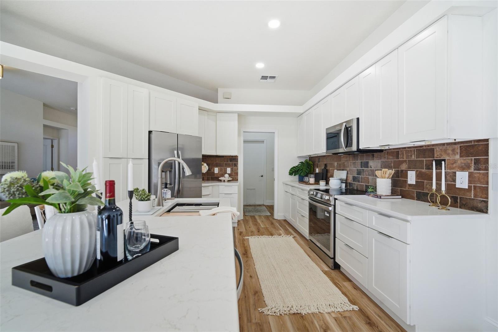 Image 6 of 38 For 4406 River Overlook Drive