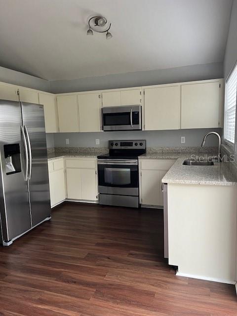 Image 8 of 20 For 12587 Park Boulevard