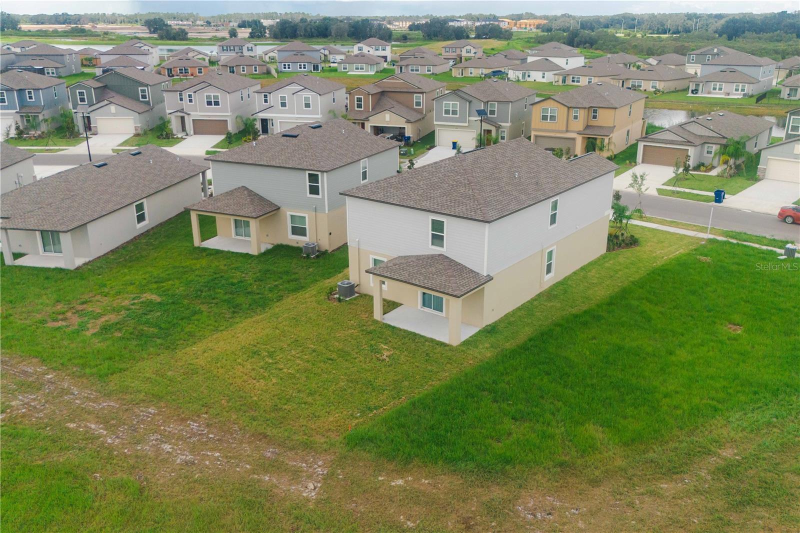 Image 36 of 41 For 11517 Radiant Shore Loop