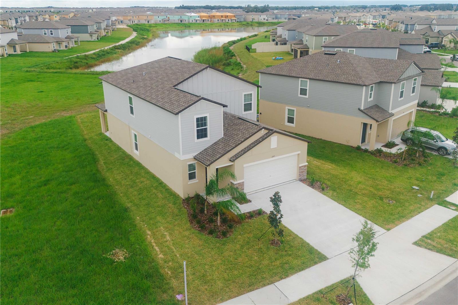 Image 38 of 41 For 11517 Radiant Shore Loop