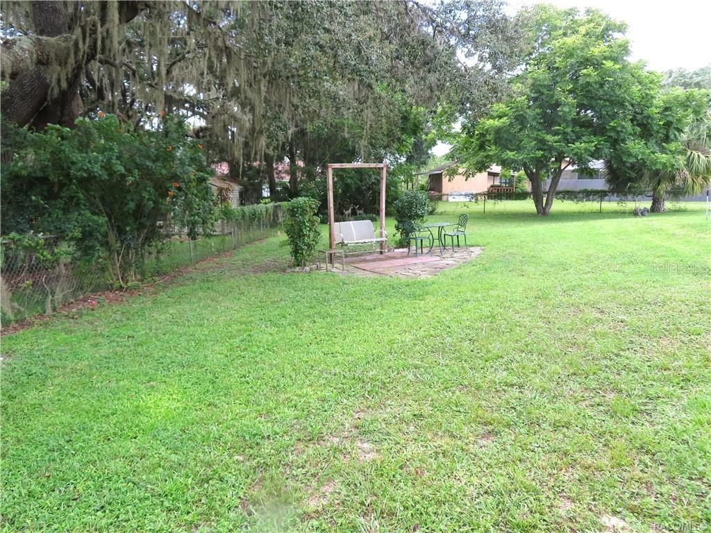 Image 16 of 41 For 3002 Rose Avenue