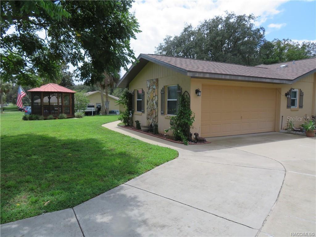 Image 23 of 41 For 3002 Rose Avenue